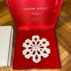 2000 Longaberger Collectors Club “Snow Days” by Kaitlin in Box